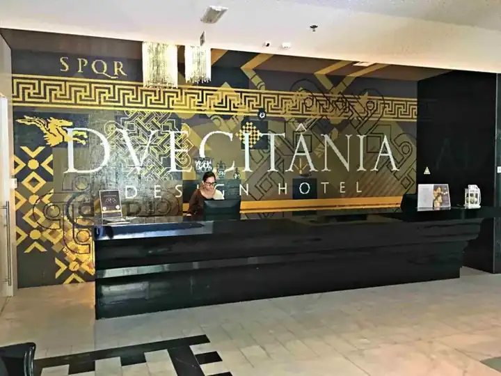 Instalação de Wi‑Fi Profissional para Hotel: DataRoad implementa rede sem fios com monitorização no HD Duecitânia Design